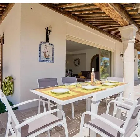 Escaillon Comfortable Holiday Villa